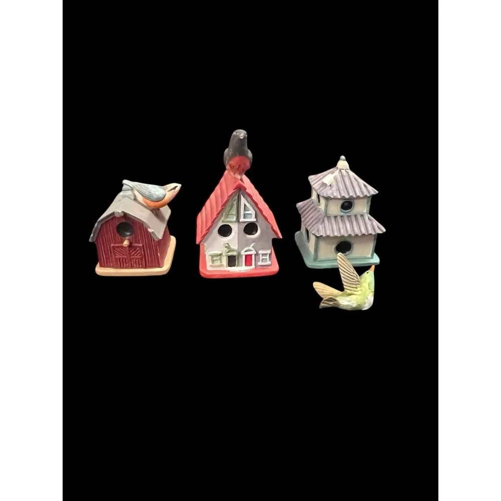 21 Lenox Mini Bird House 1
